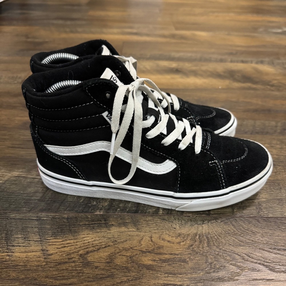 Vans Sk8 Hi Black White Suede High Top Sneakers Youth 6 Womens 7.5